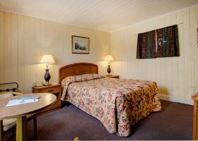 Economy Room